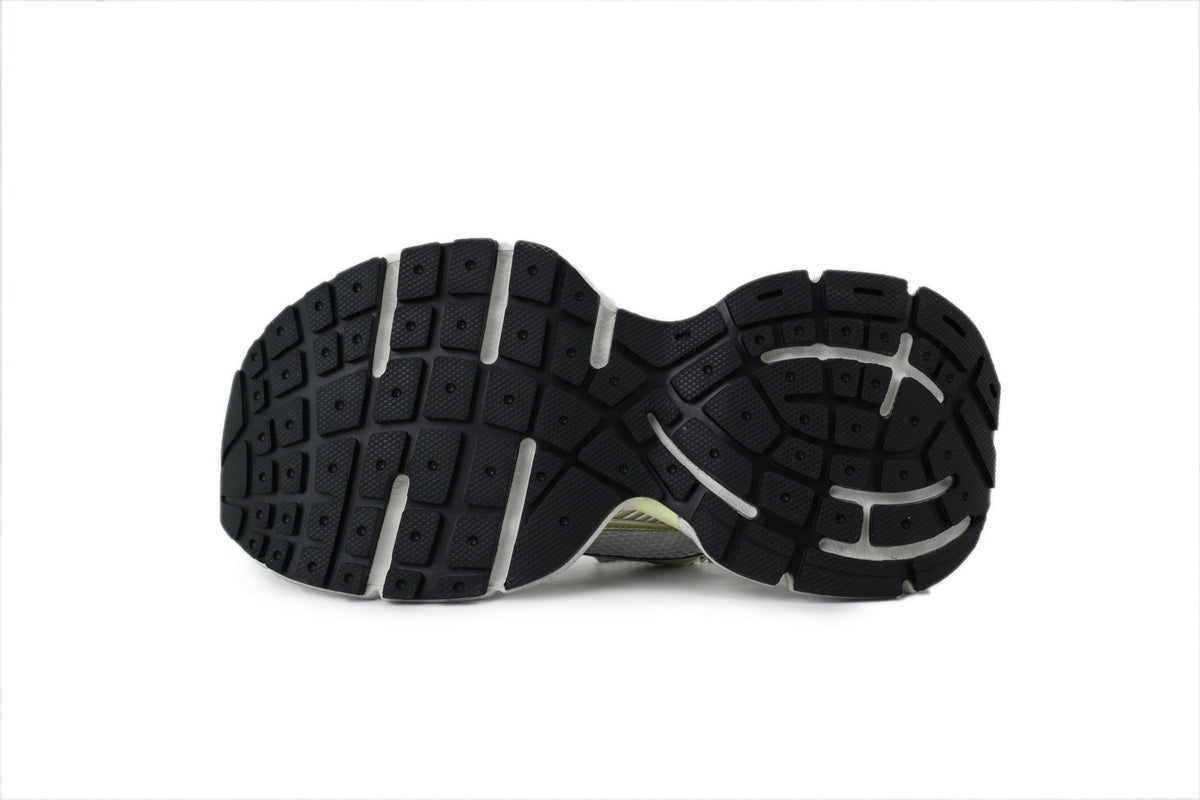 3XL Pendant LZ-1 Paris 10 Running Shoes | US 5–13