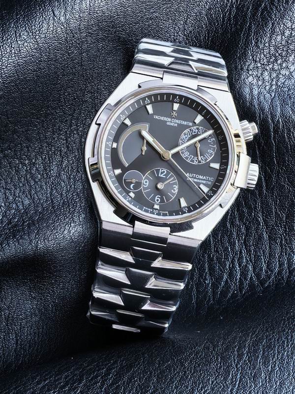 Vacheron Constantin Overseas Dual Time Moon Phase – Black Dial
